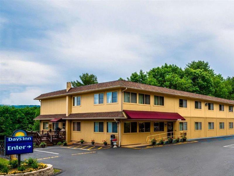 Days Inn By Wyndham Wurtsboro Eksteriør bilde