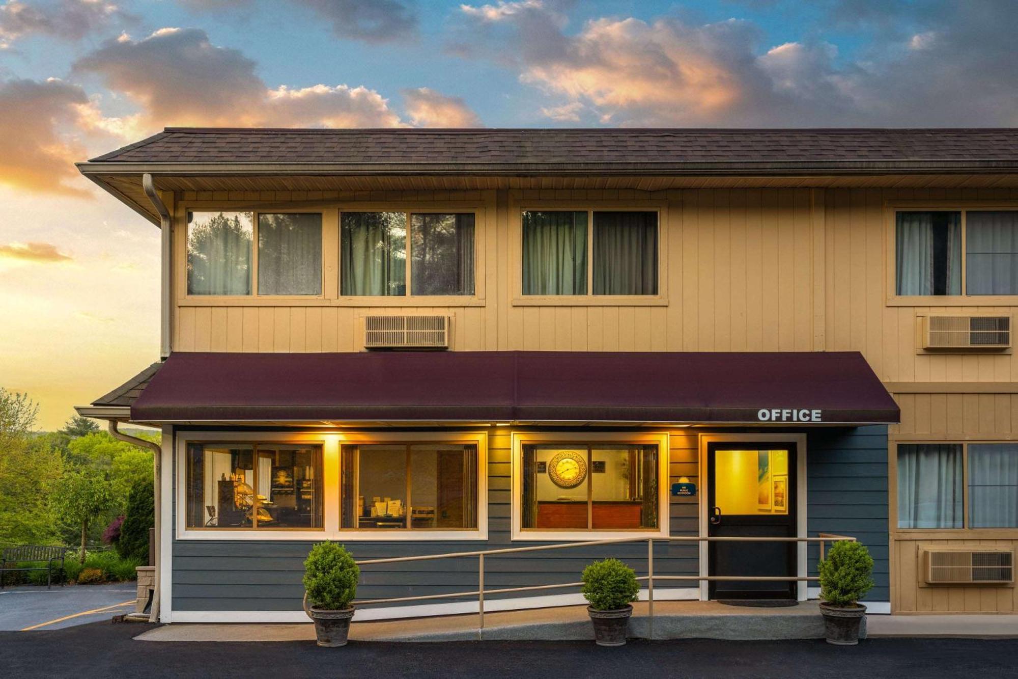 Days Inn By Wyndham Wurtsboro Eksteriør bilde